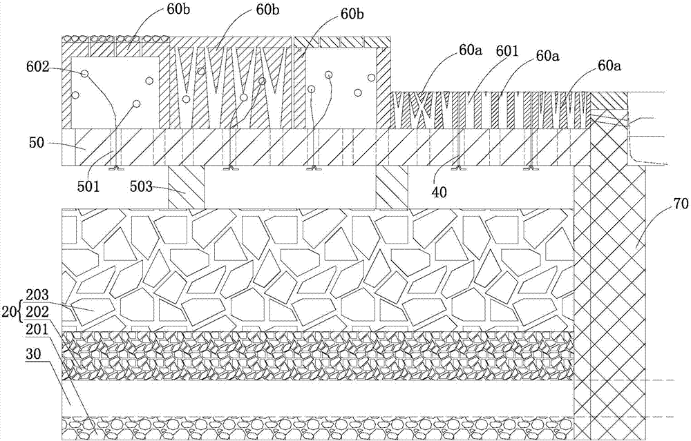 Subgrade construction method for sidewalk water-permeable brick and water-permeable brick