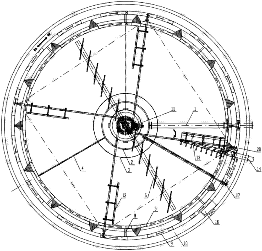 Upward flow circular oil separation pretreatment device