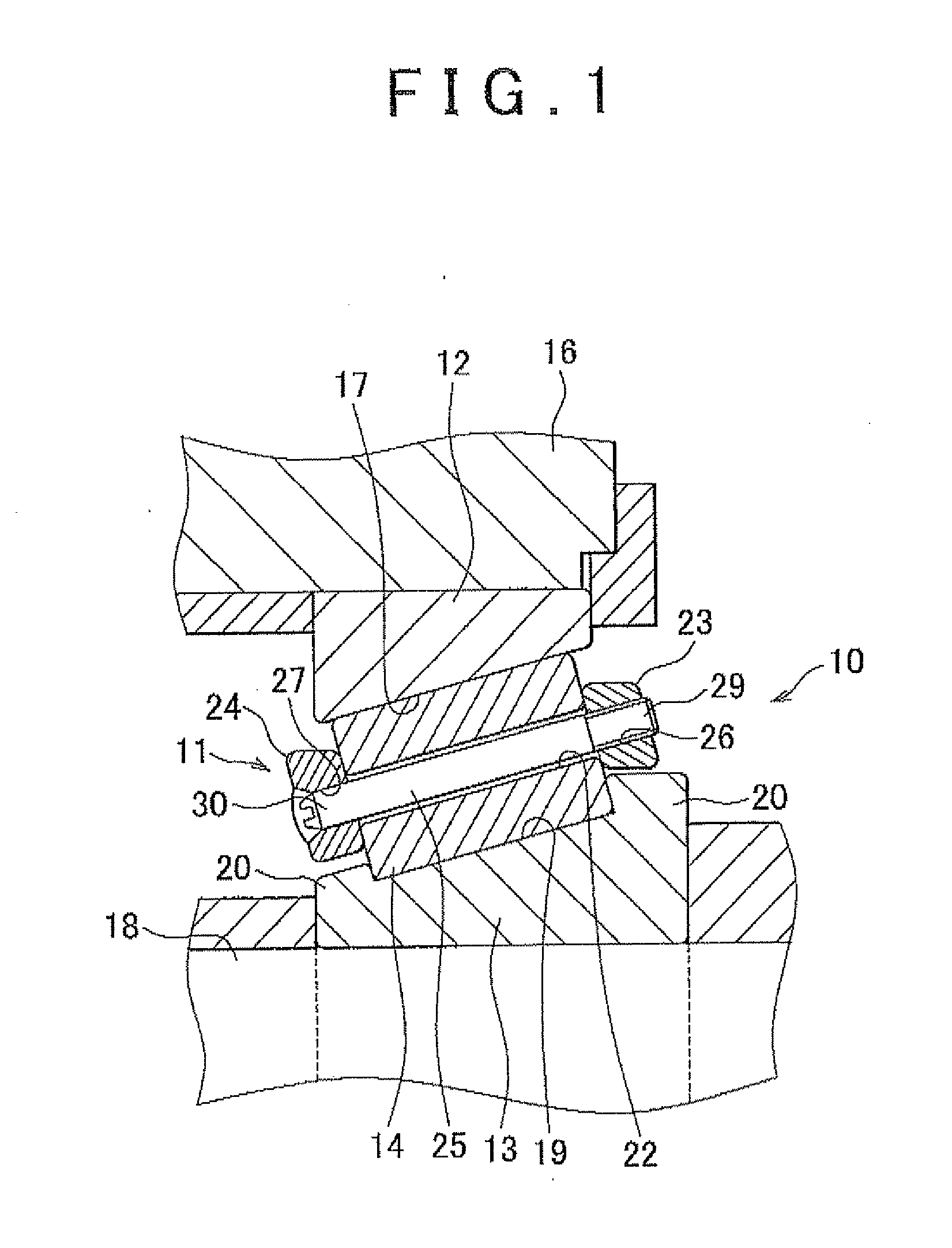 Load detecting device for roller bearing and roller bearing apparatus