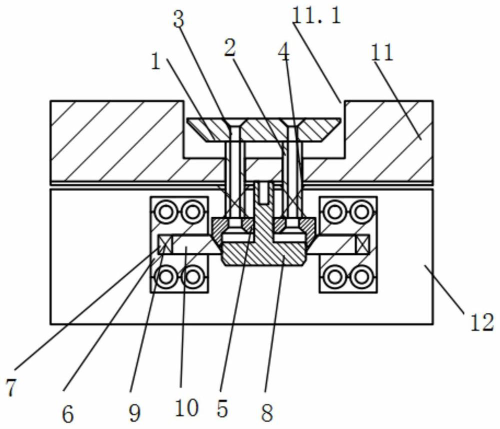 A new type of quick-release structure and quick-release console for aviation simulators