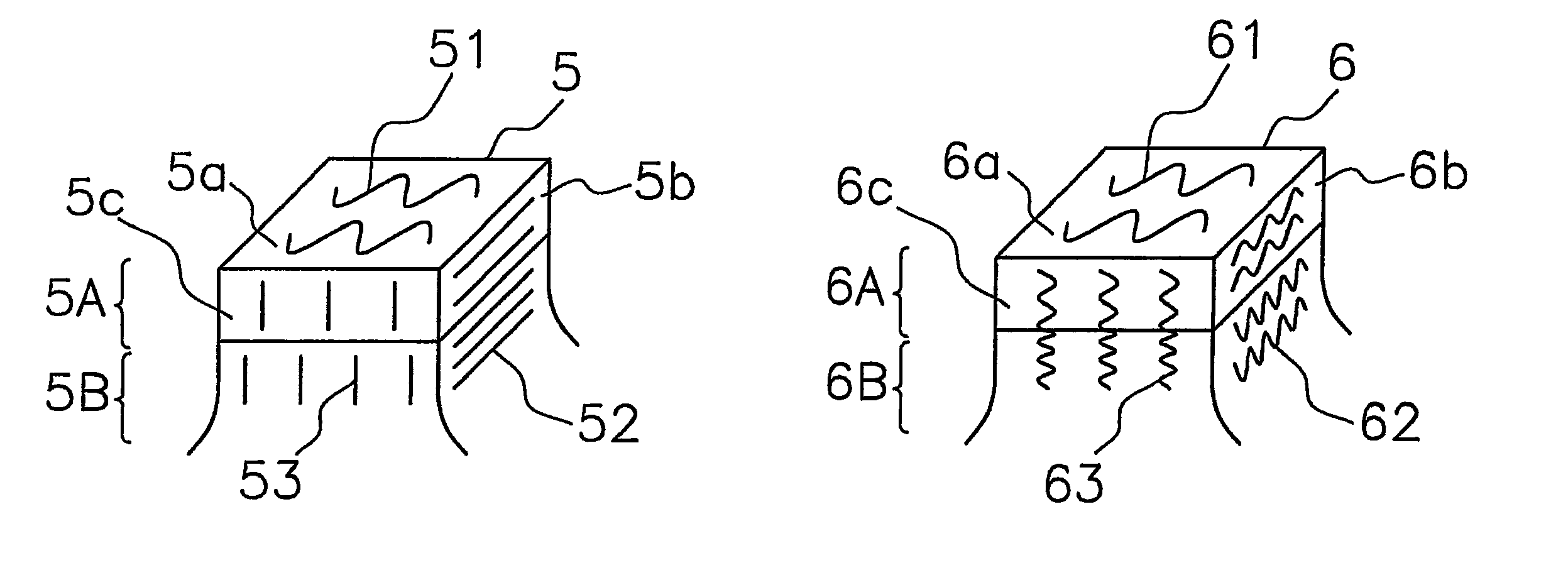 Pneumatic tire with tread including block having sipes