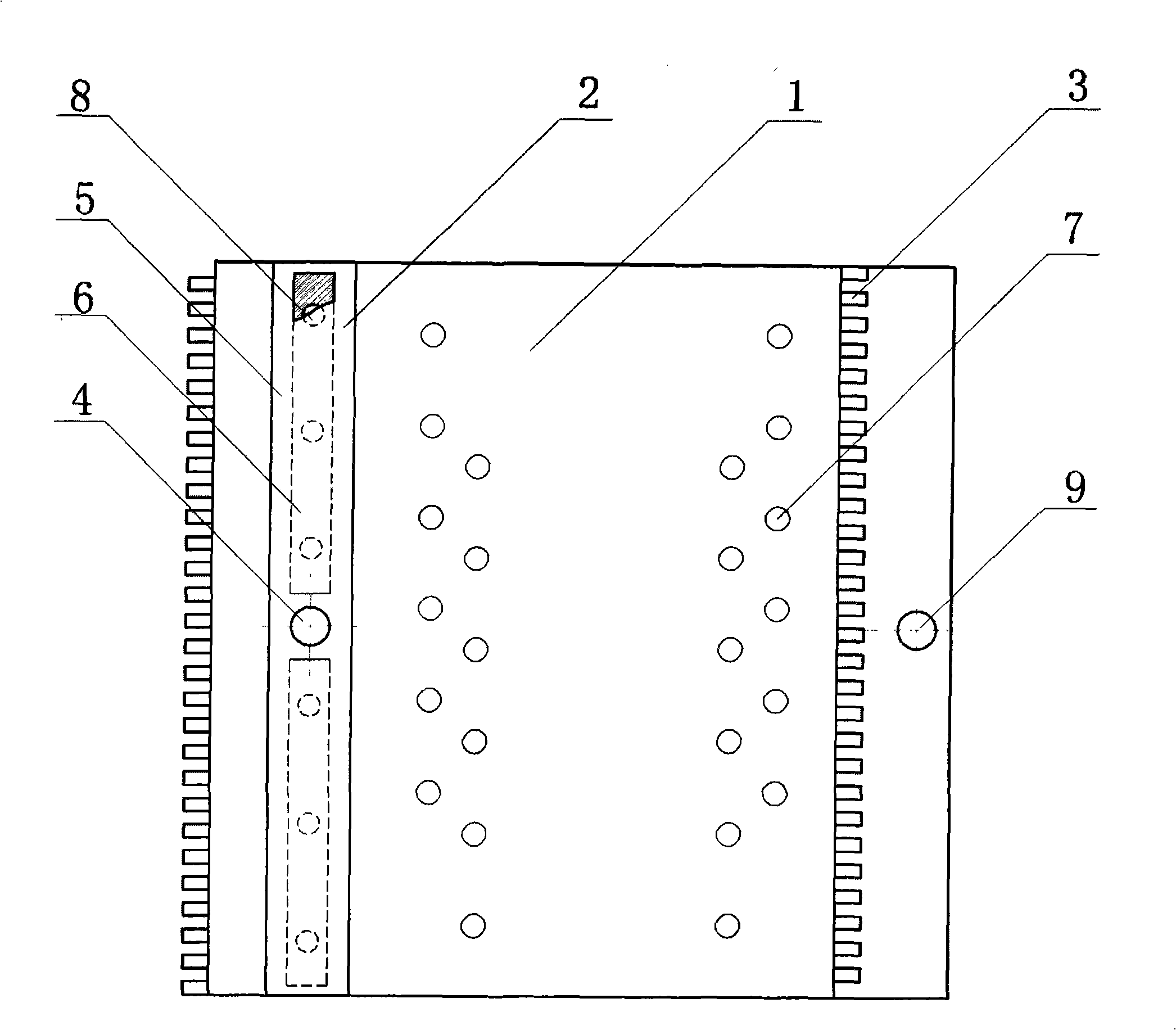 Water-saving dried area fruit tree irrigating device and using method thereof