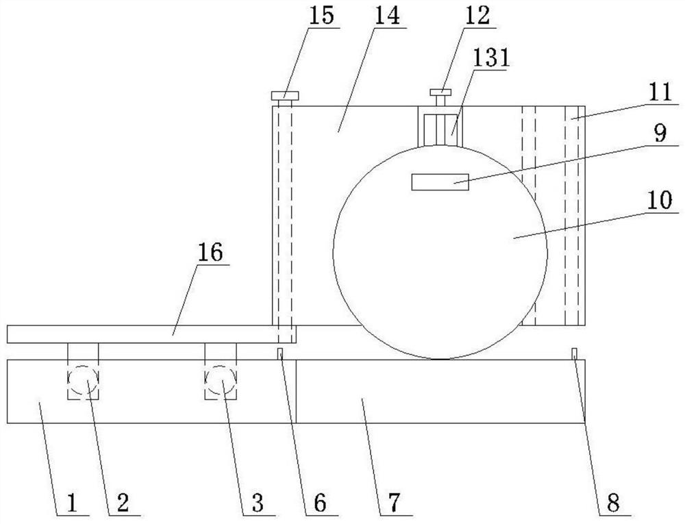 Pace movement training device for football training