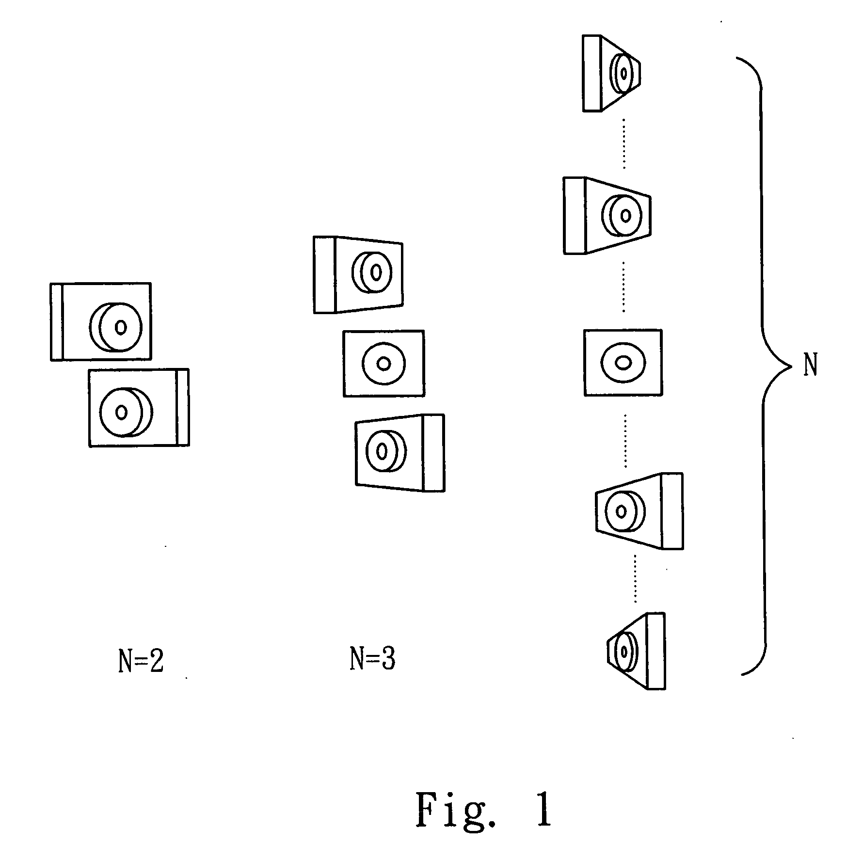 Image pickup device of multiple lens camera system for generating panoramic image