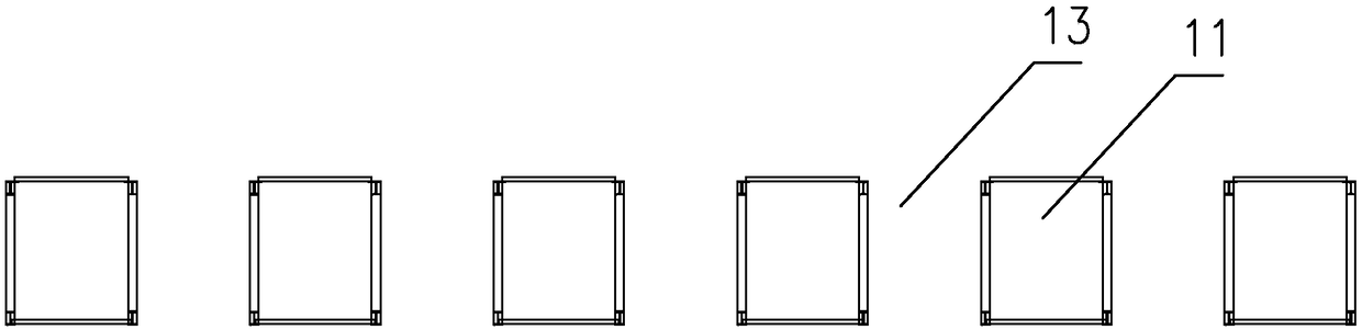 Staggered type modular building structure and construction method thereof