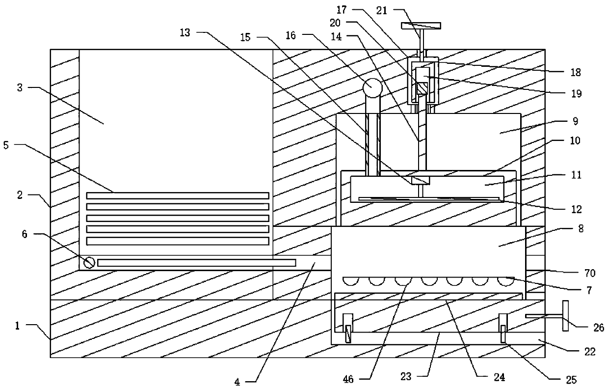 An automatic manufacturing machine for building sewage tank cement partitions