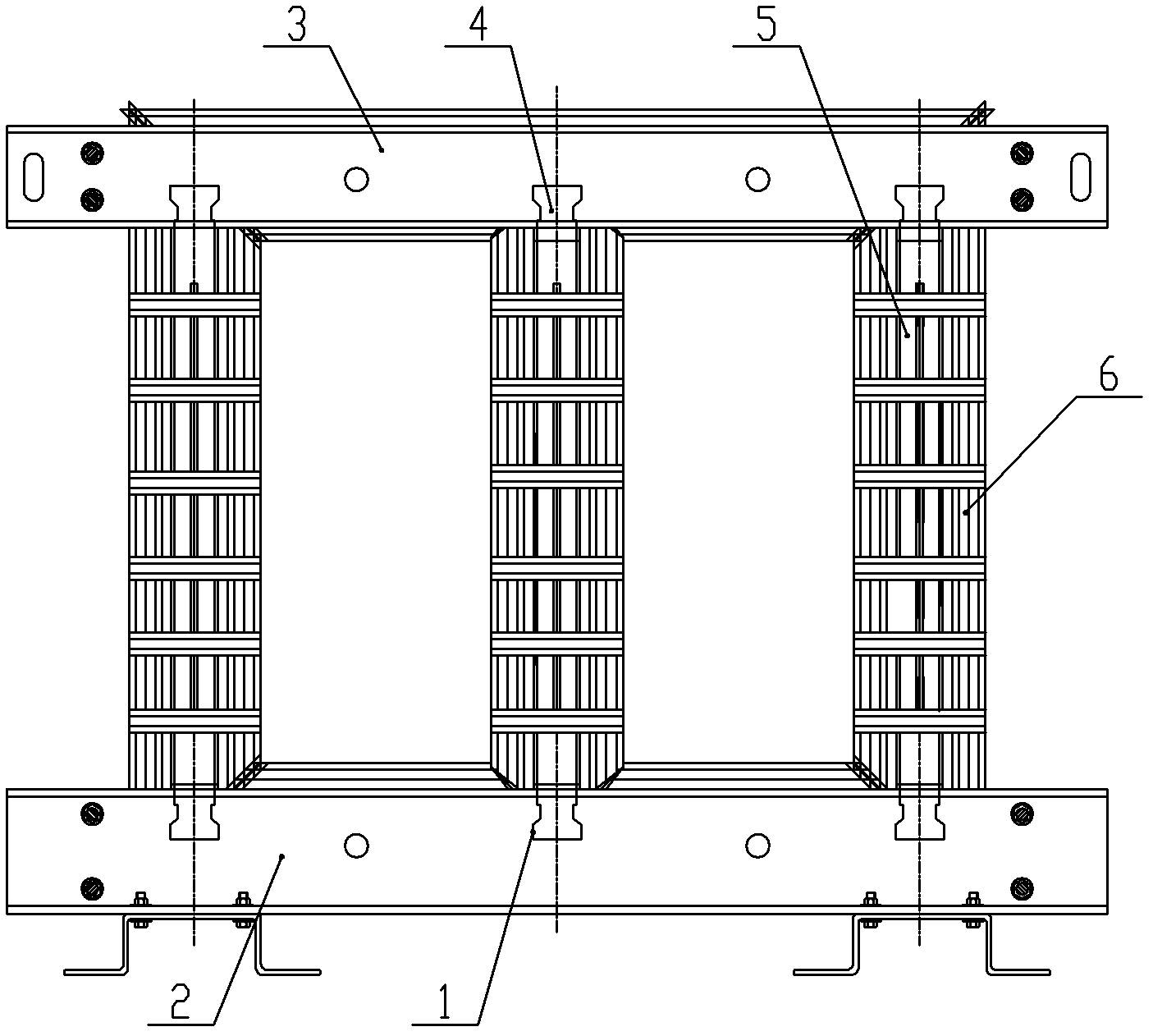 Full face type pulling plate and clamping piece structure