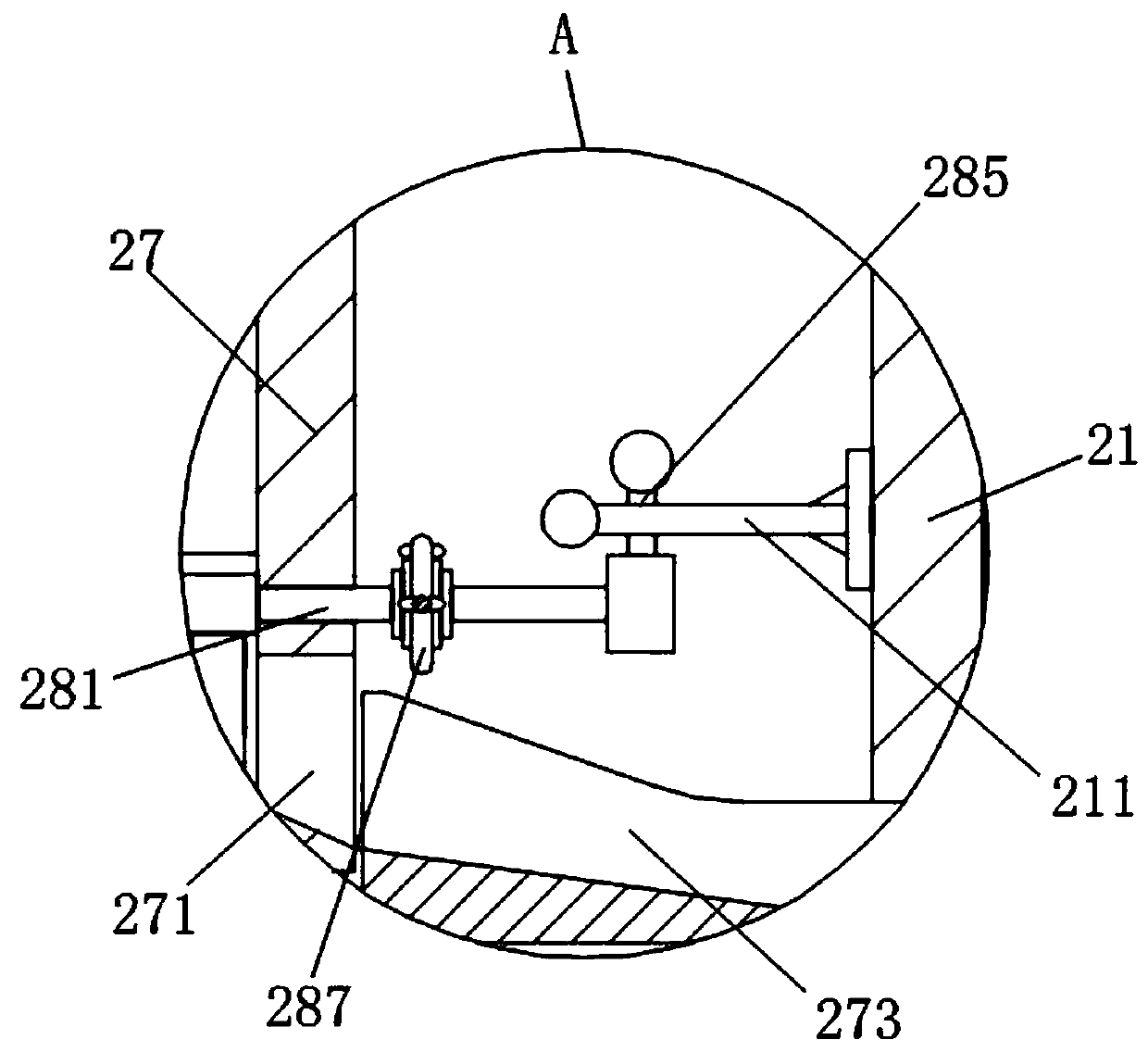 Energy-saving and environment-friendly blocky granulator