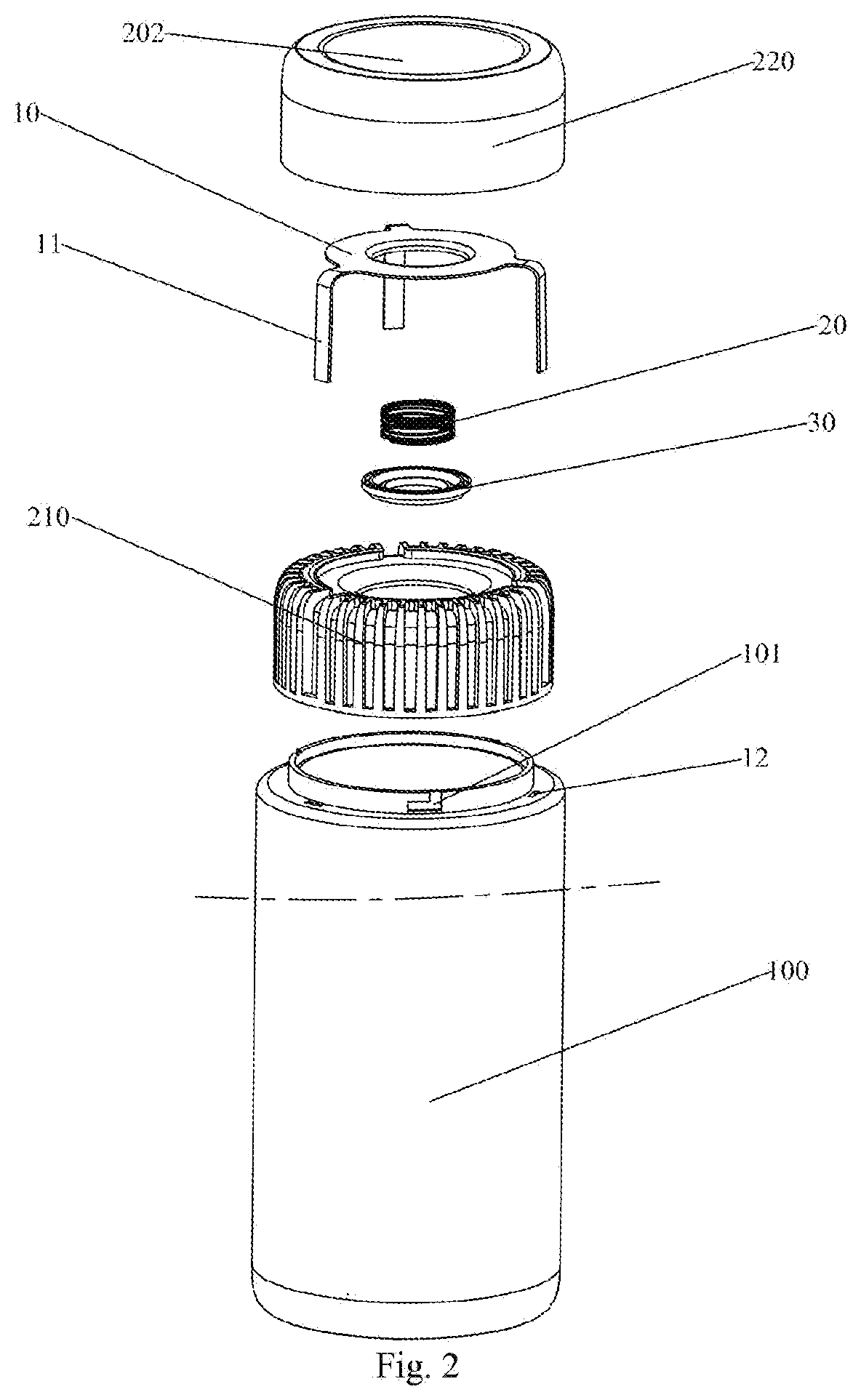 Locking structure of cup