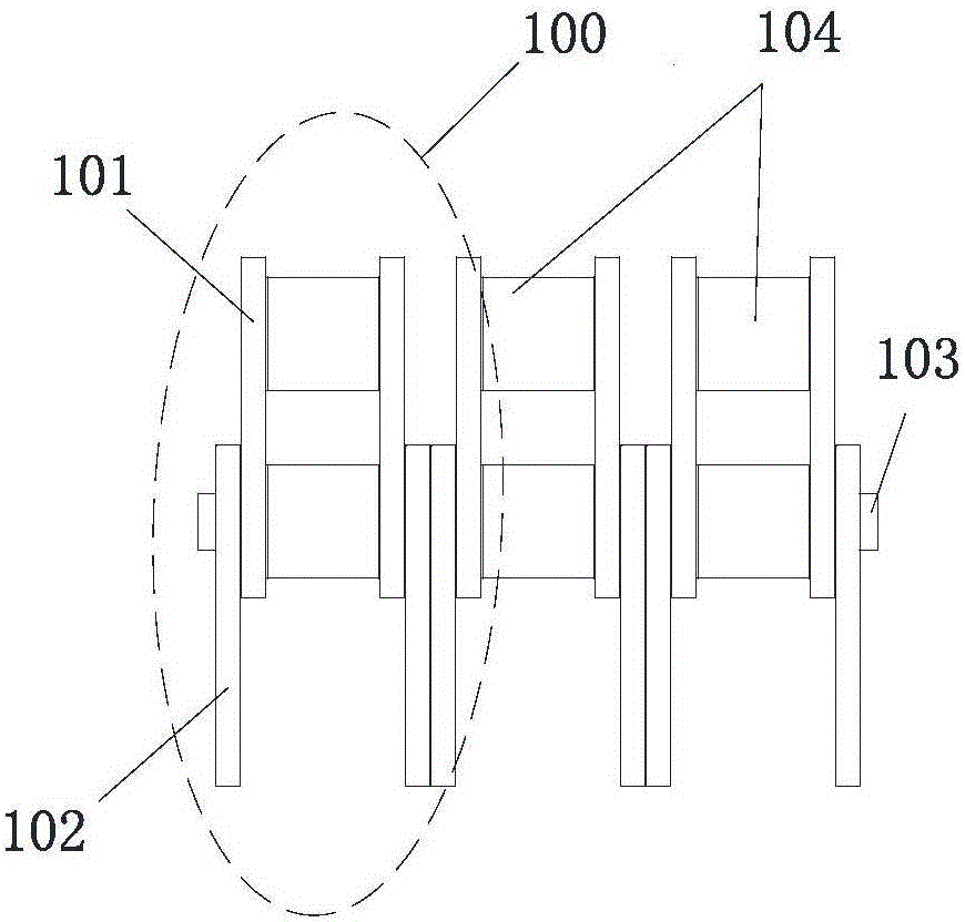 Auxiliary device for tension test of three rows of roller chains