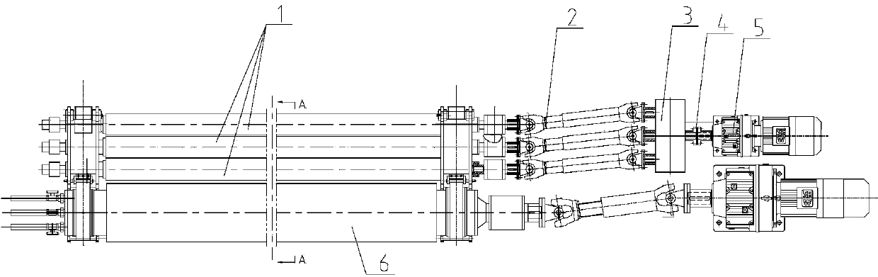 Plate glass forming calender and driving method for reinforcing rollers of plate glass forming calender