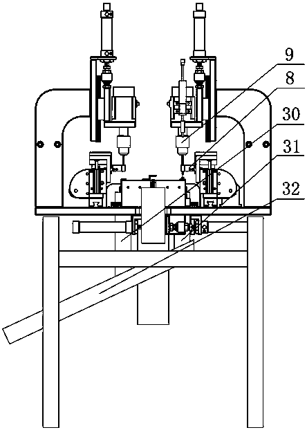 Automatic foot buckle screw machine