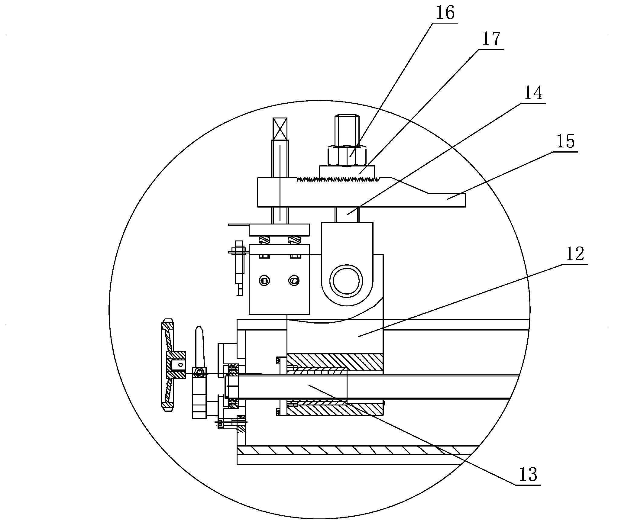 Automatic cheese discharging machine