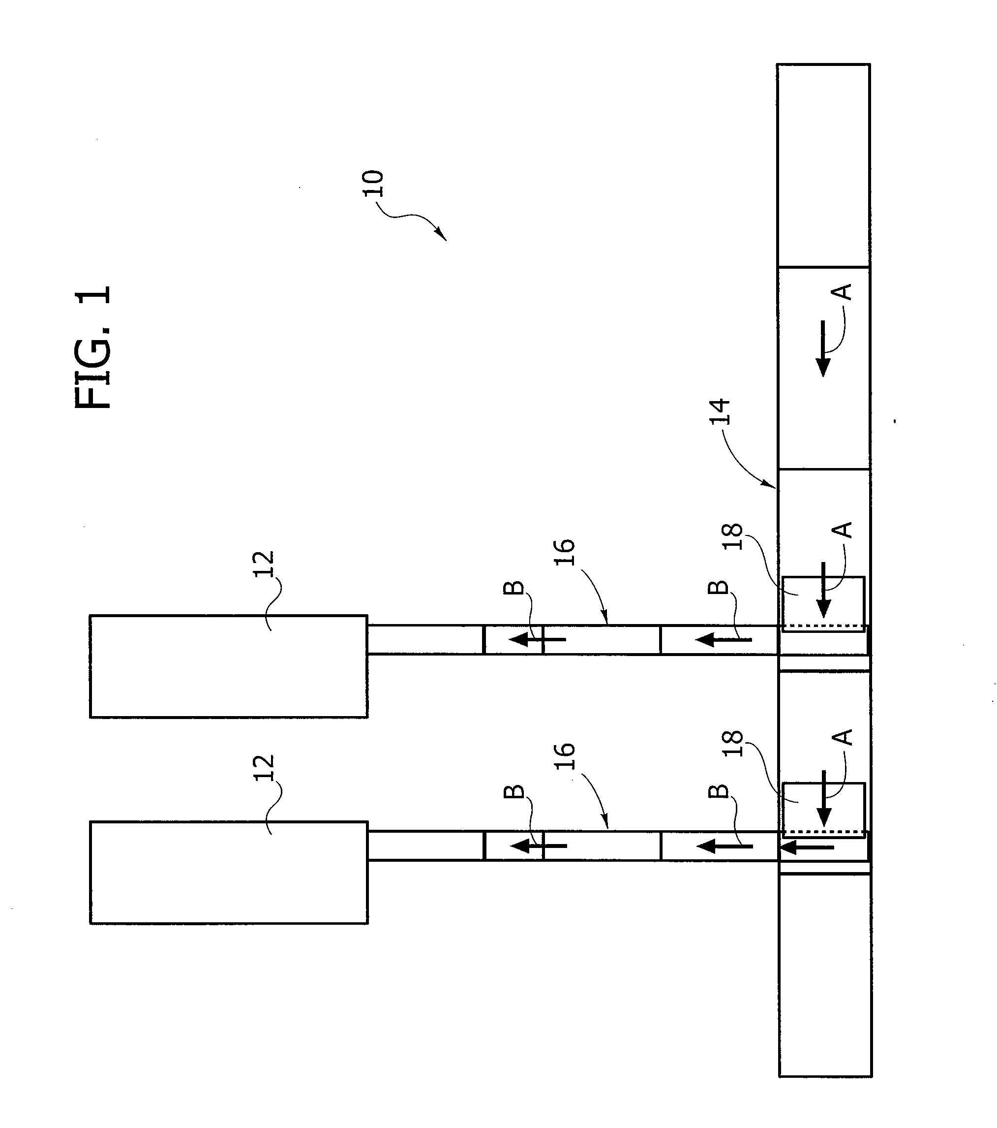 Quick-remove conveyor belt, in particular for transporting food products to a packaging station