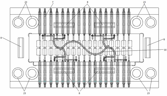 High-brightness non-melted mark steam injection mold and using method thereof