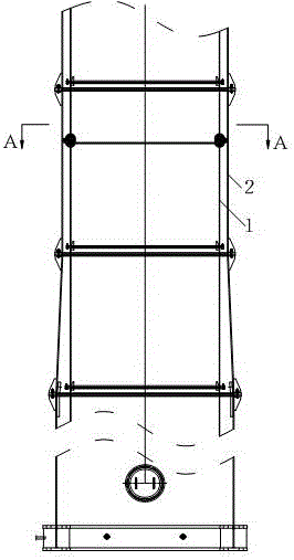 Inner and outer double-tube self-supporting self-adaptive anti-vibration steel chimney