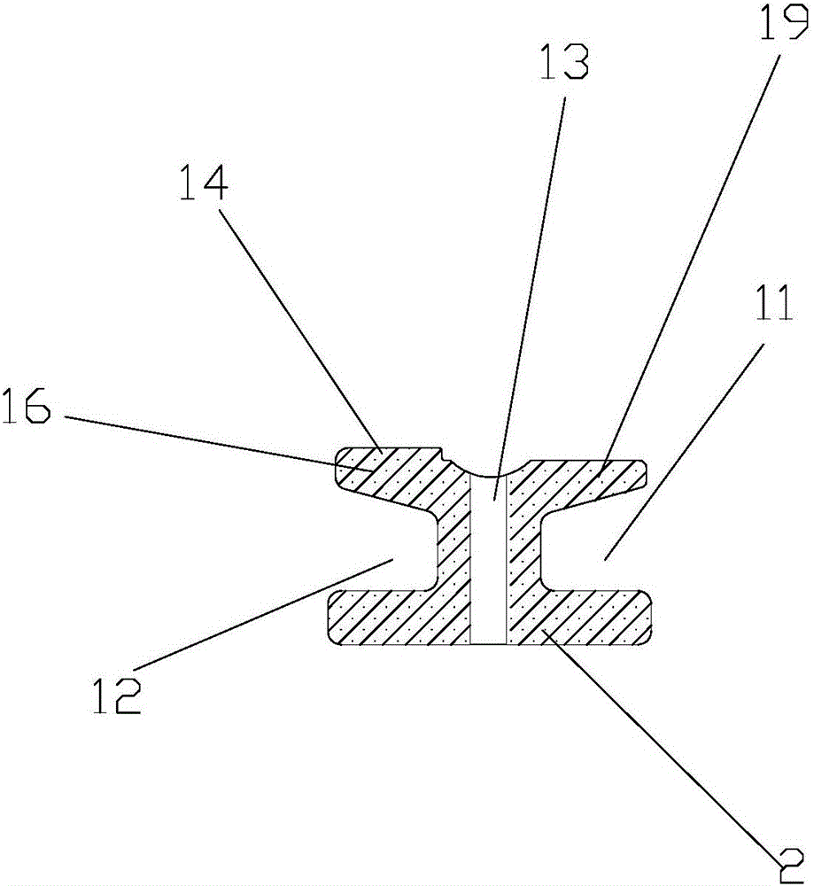 Composite material wall protecting plate capable of preventing contraction deformation