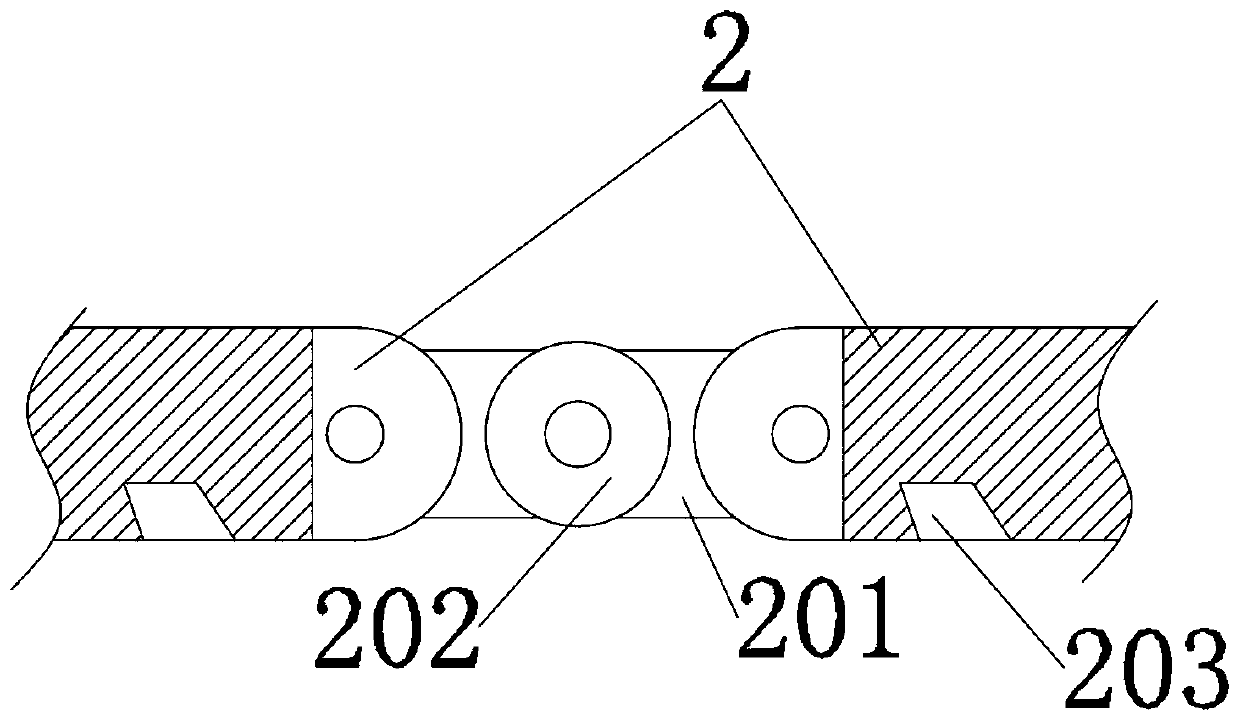 Track shoe structure of a mechanical crane