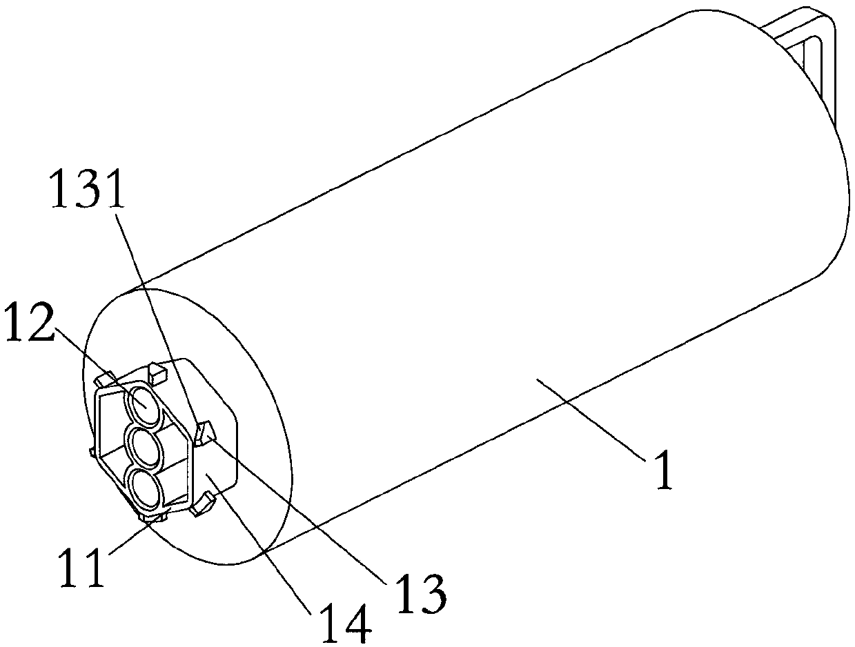 Assembly structure of filter element assembly and mounting base