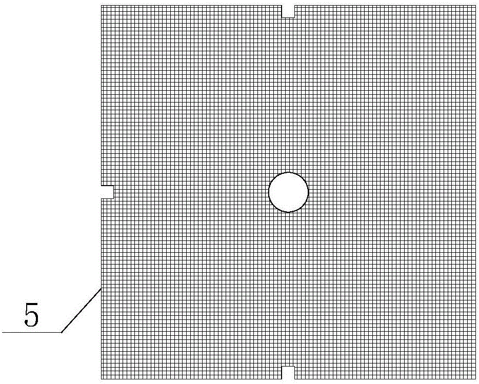 Large deformation pallet for tunnel surrounding rock deformation monitoring