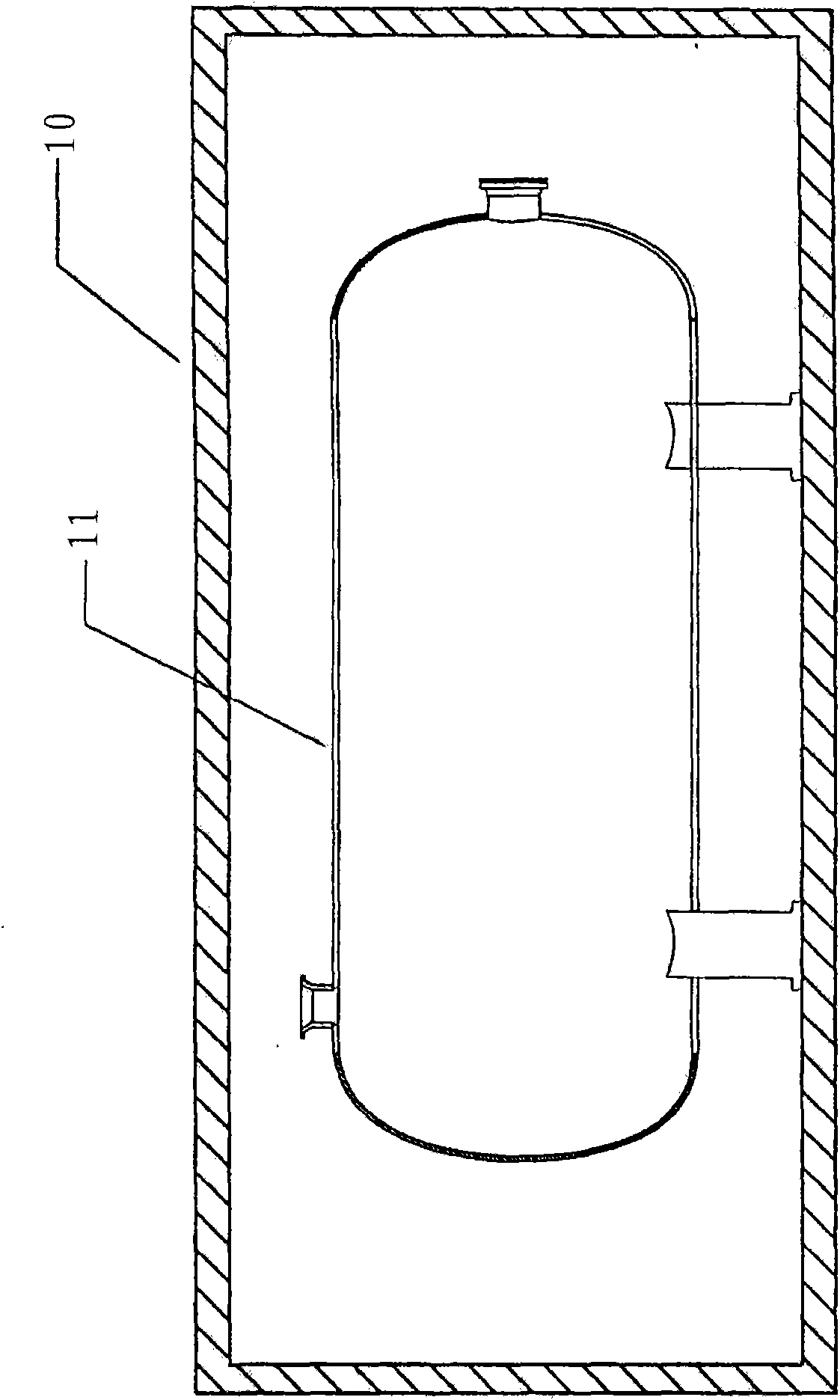 In-situ piecewise heat treatment method of large pressure container