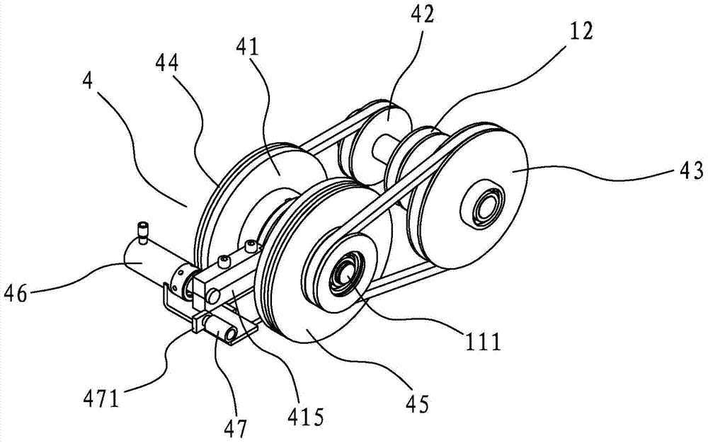 Automatic discharge speed-changing device of following type steel bar straightening bending-shearing machine