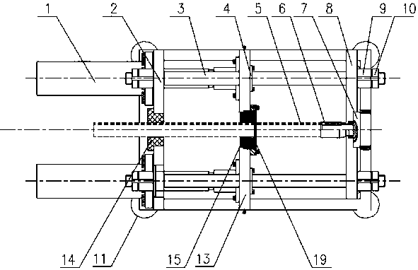 Buckling device used for pipe buckling joints