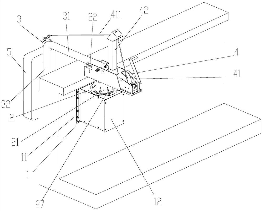 Communication base station derrick mounting structure and communication base station with same