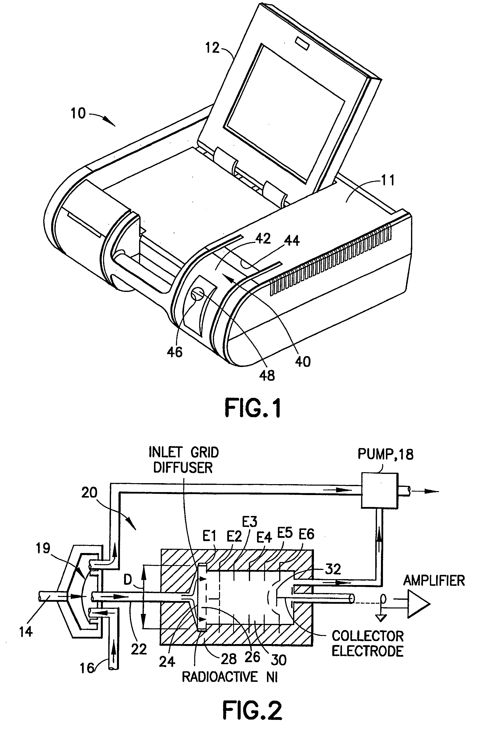 Device for testing traces of explosives and/or drugs