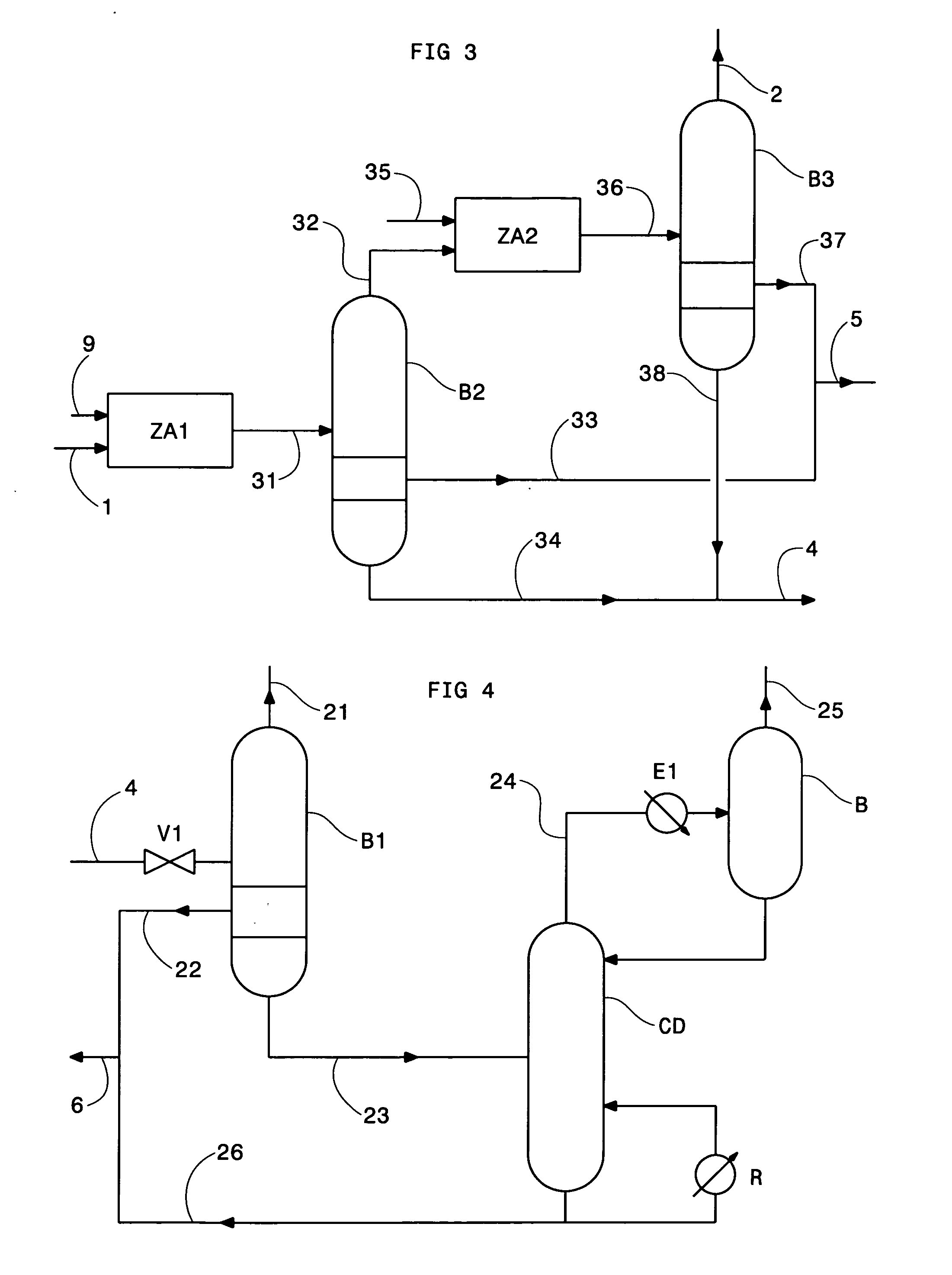 Method of deacidizing a gas with a fractional regeneration absorbent solution