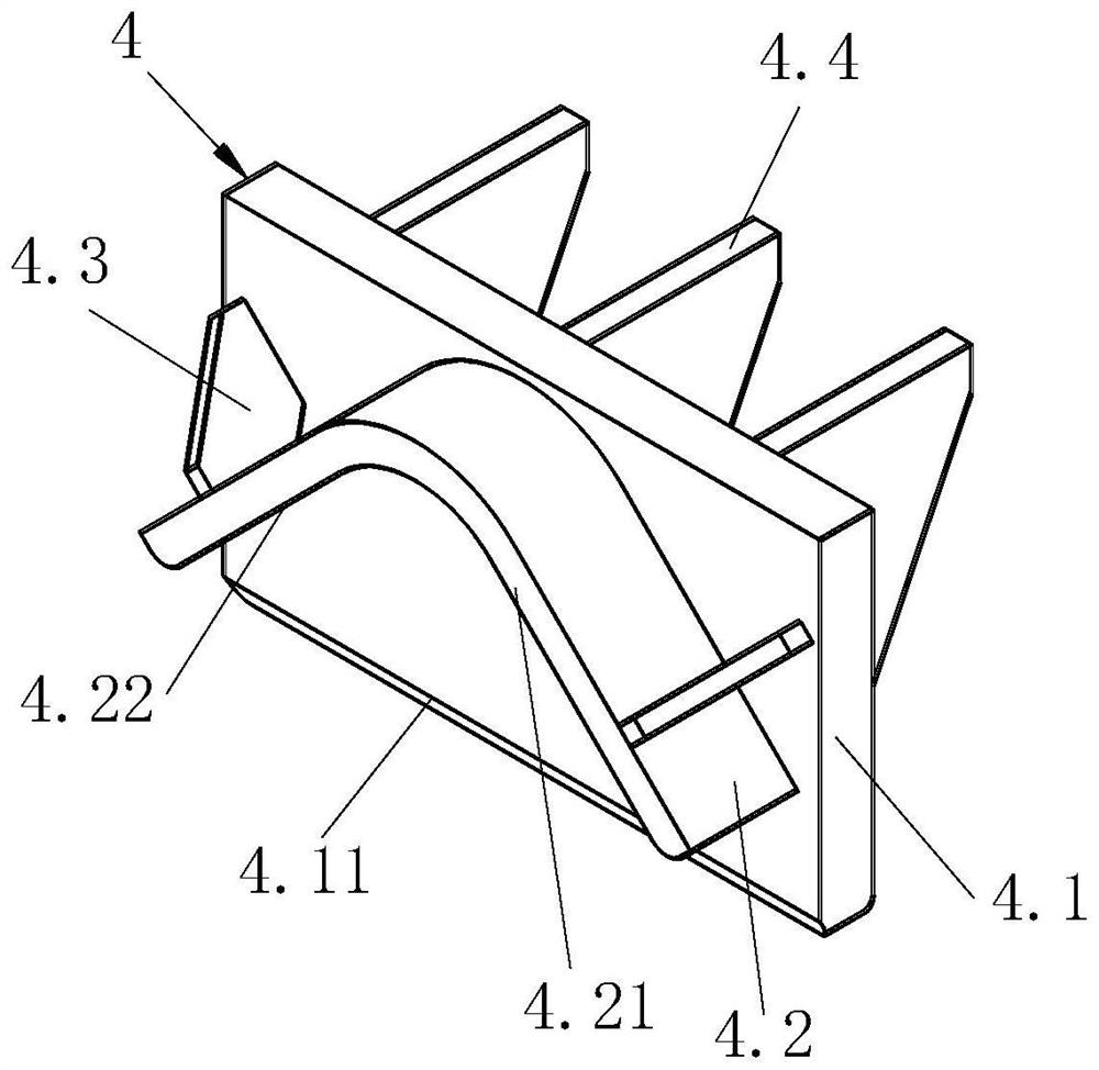 Carriage chassis, carriage assembly comprising carriage chassis and railway dump truck