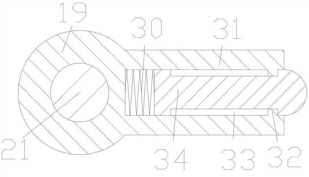 Adjustable self-adaptive wrist force training device and use method