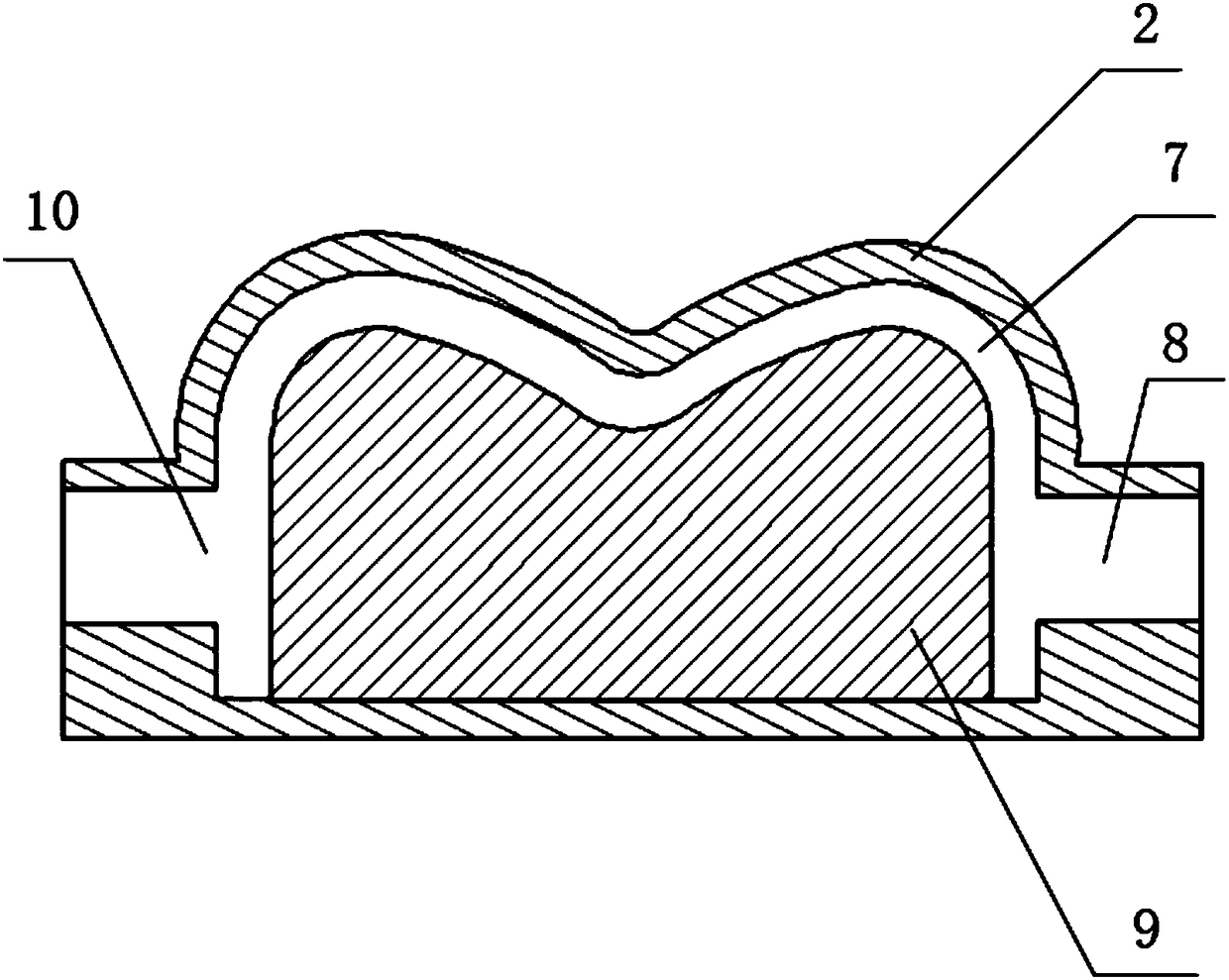 A segmented heating type artificial joint-like turbulent precision machining device and method thereof