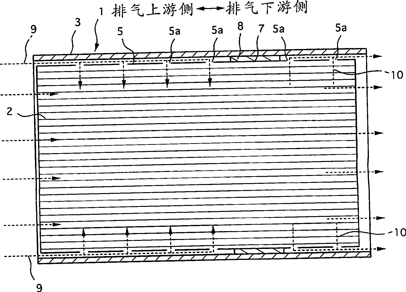 Metallic catalyst support with slit pore