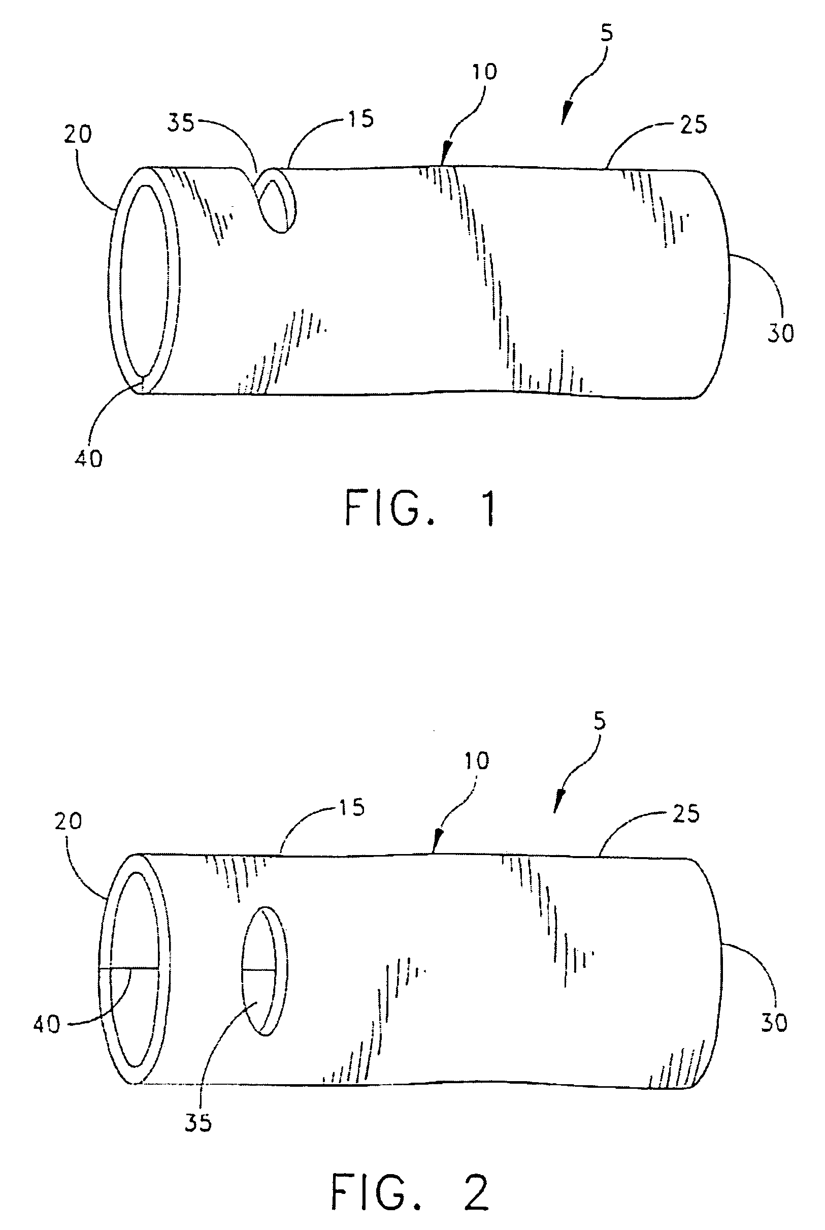 Article of thermal clothing for covering the underlying area at the gap between a coat sleeve and a glove