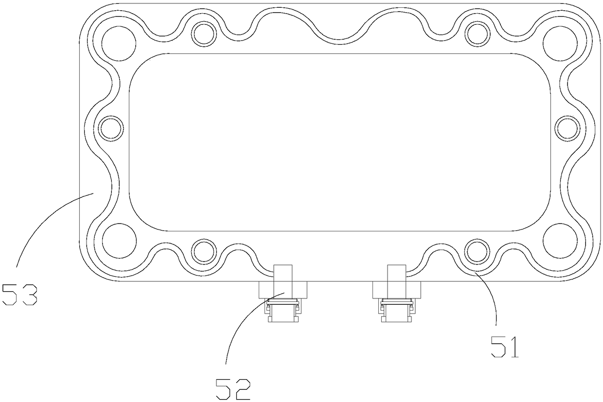 Extrusion mold using reflux thimble and cooling elastic plate to quickly cool plastic profile