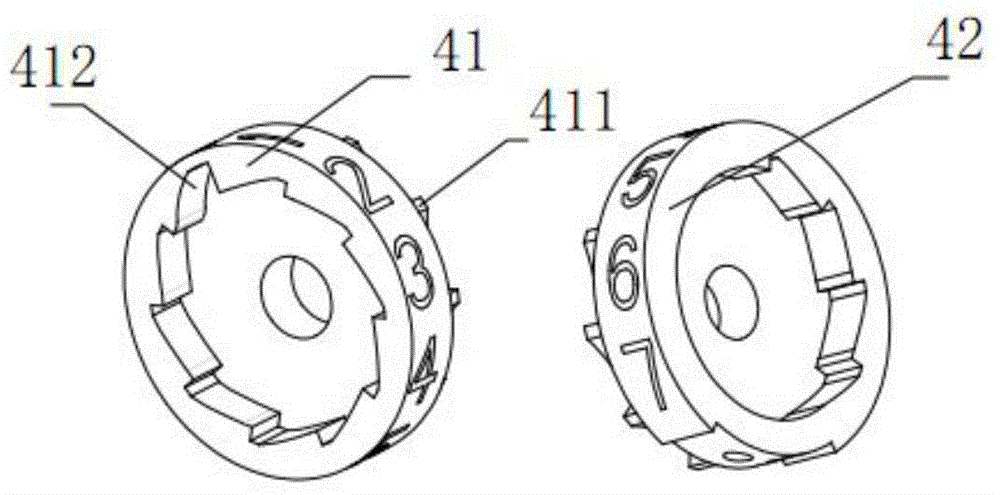 Titanium clamp counting device and repeating type titanium clamp applying same