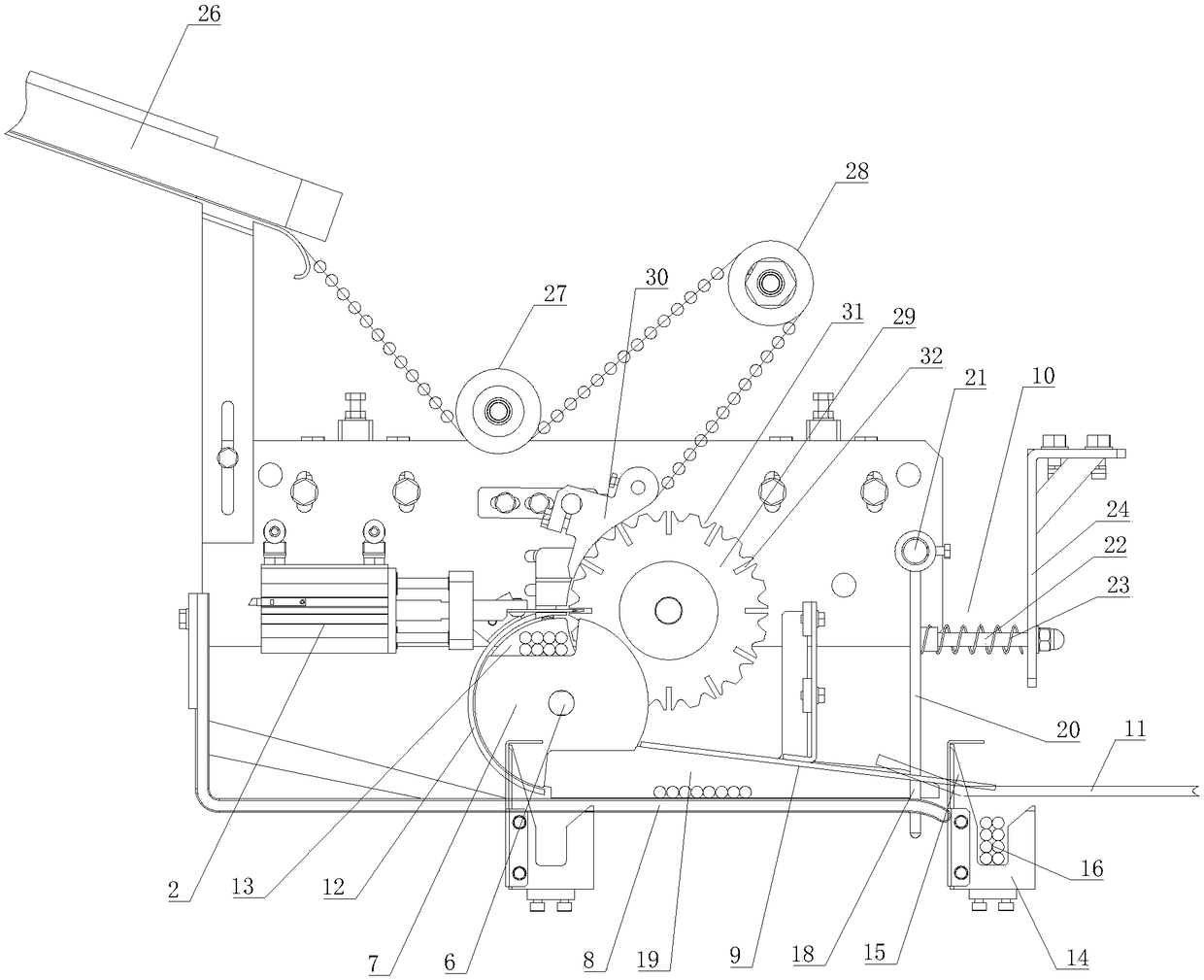 Straw shrinkage feeding device