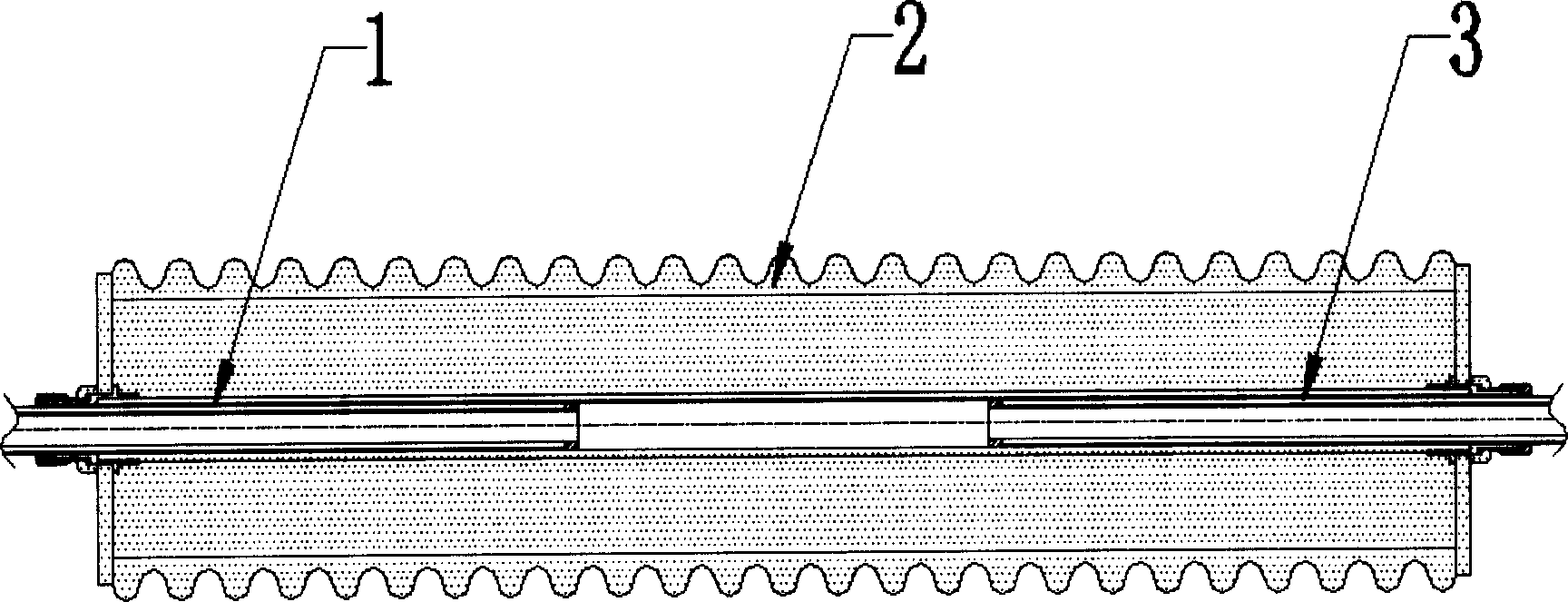 High-voltage isolator for high-temperature superconductive power-supply cable