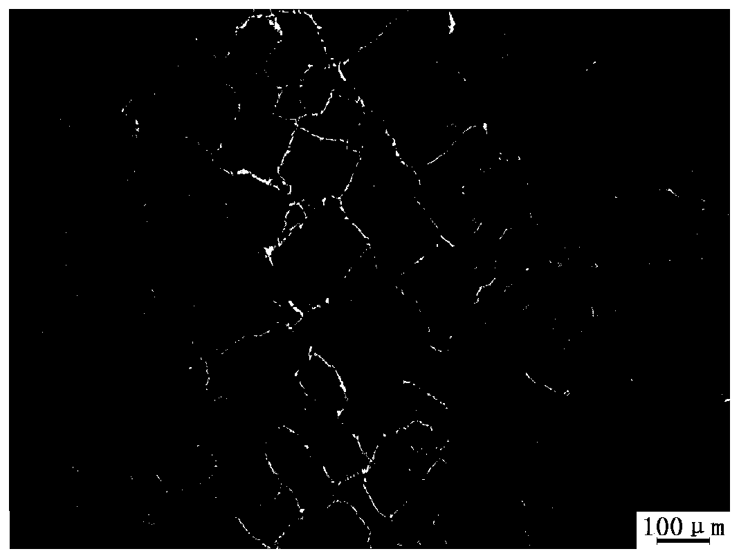 Process for controlling medium and lower limit Mn content R350HT steel rail flash welding joint structure