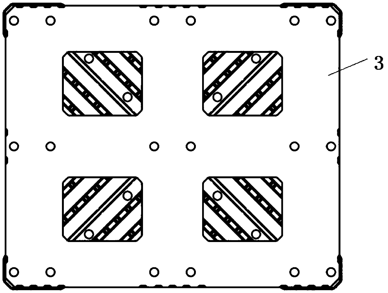 Injection molding and blow molding combined type forklift tray with high bearing strength