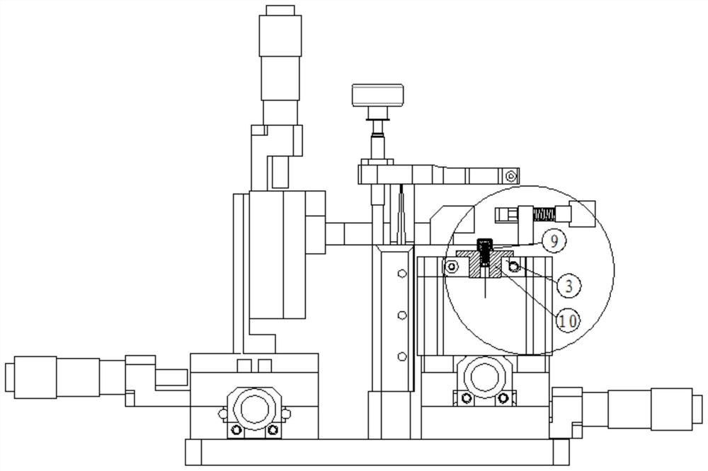 Novel four-piece optical fiber coupling alignment table and using method thereof