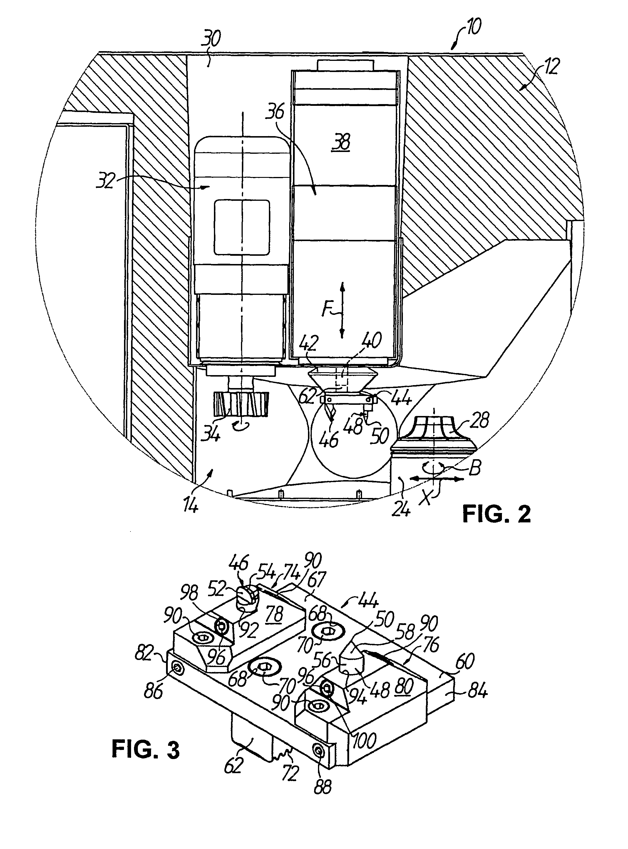 Machine for machining optical workpieces, in particular plastic spectacle lenses