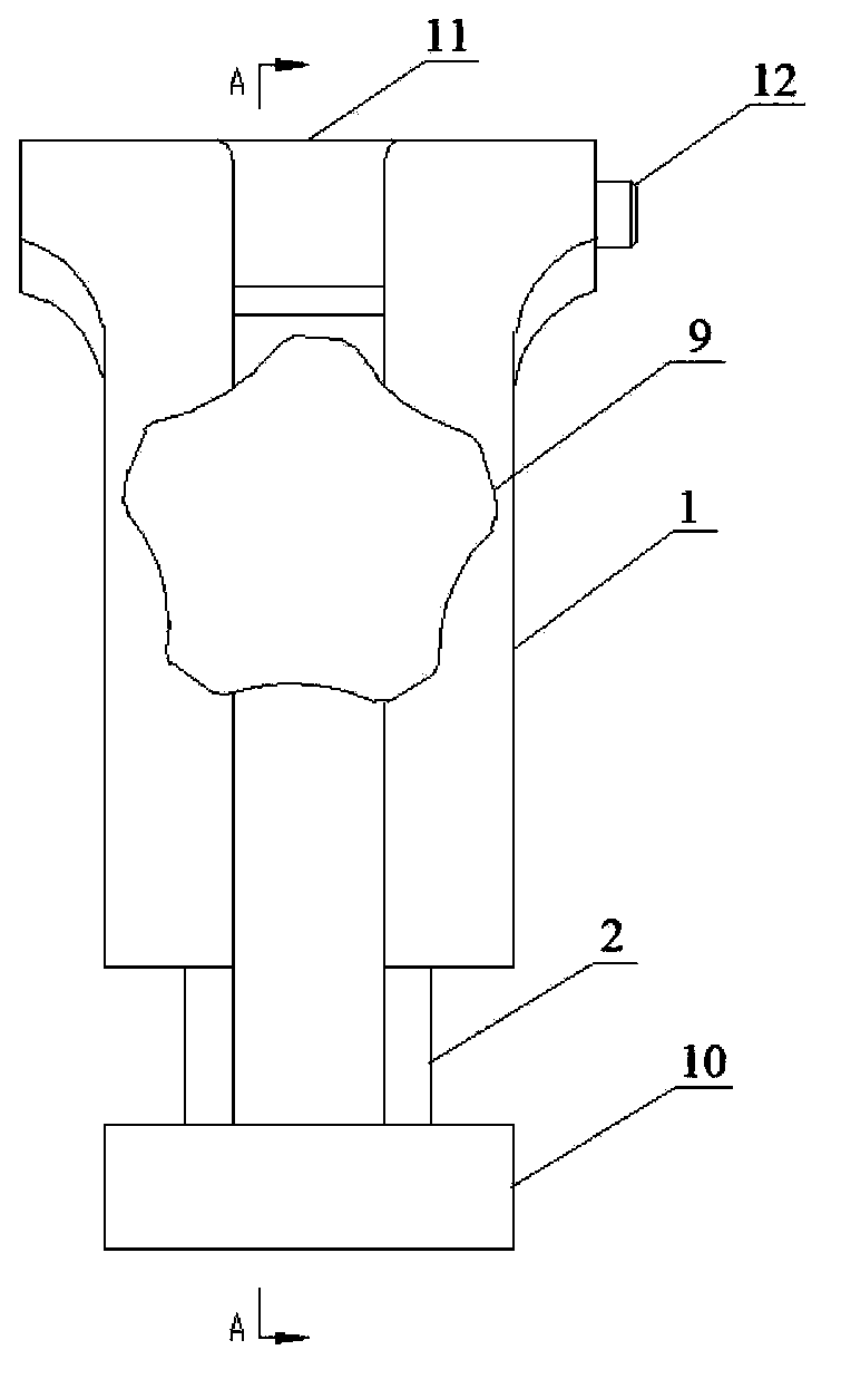 Reaction force arm for fixed torque wrench