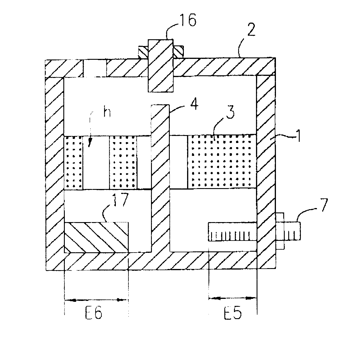 Resonator device, filter, duplexer, and communication apparatus using the same