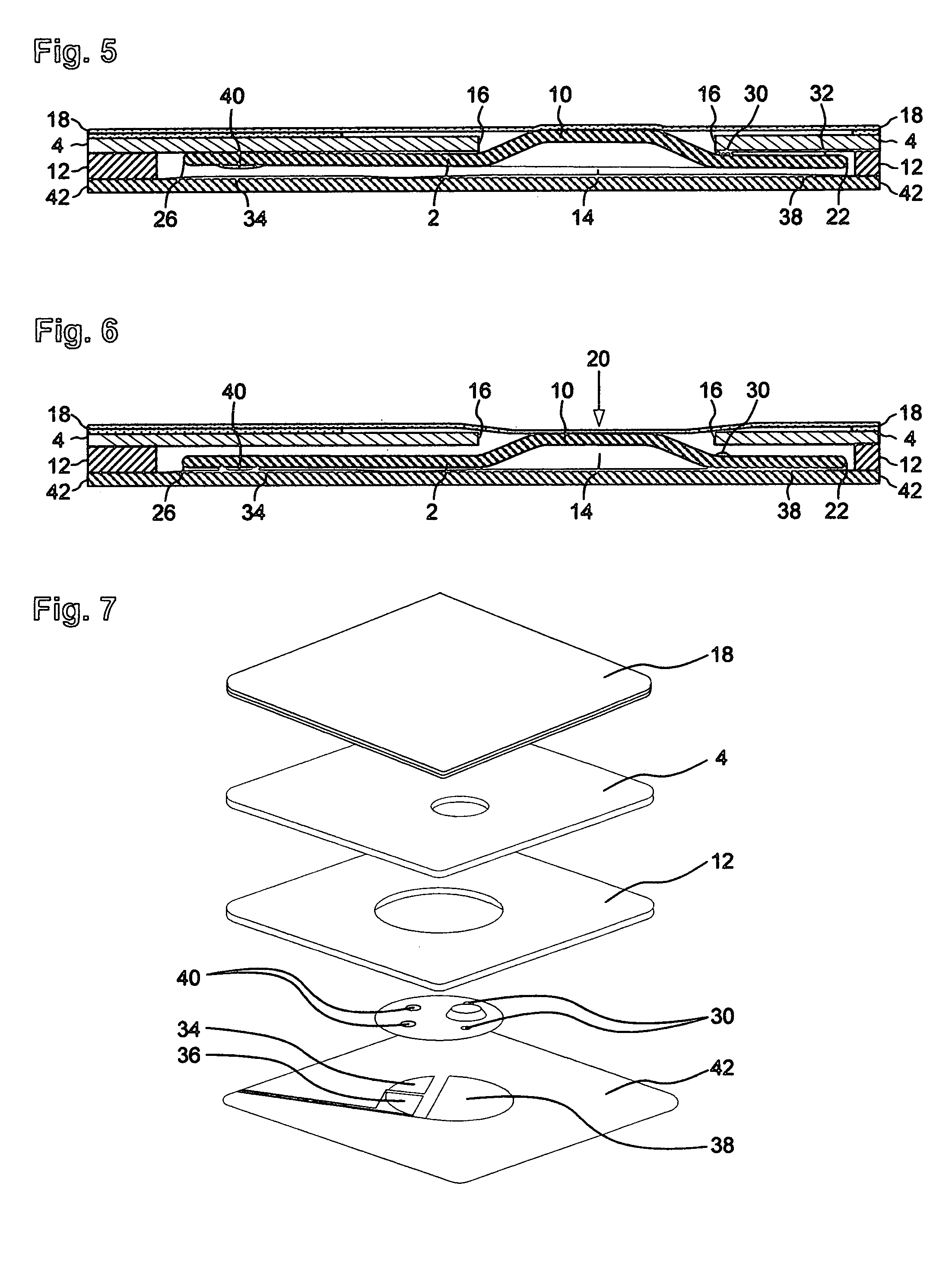 Dual output magnetically coupled pushbutton switch