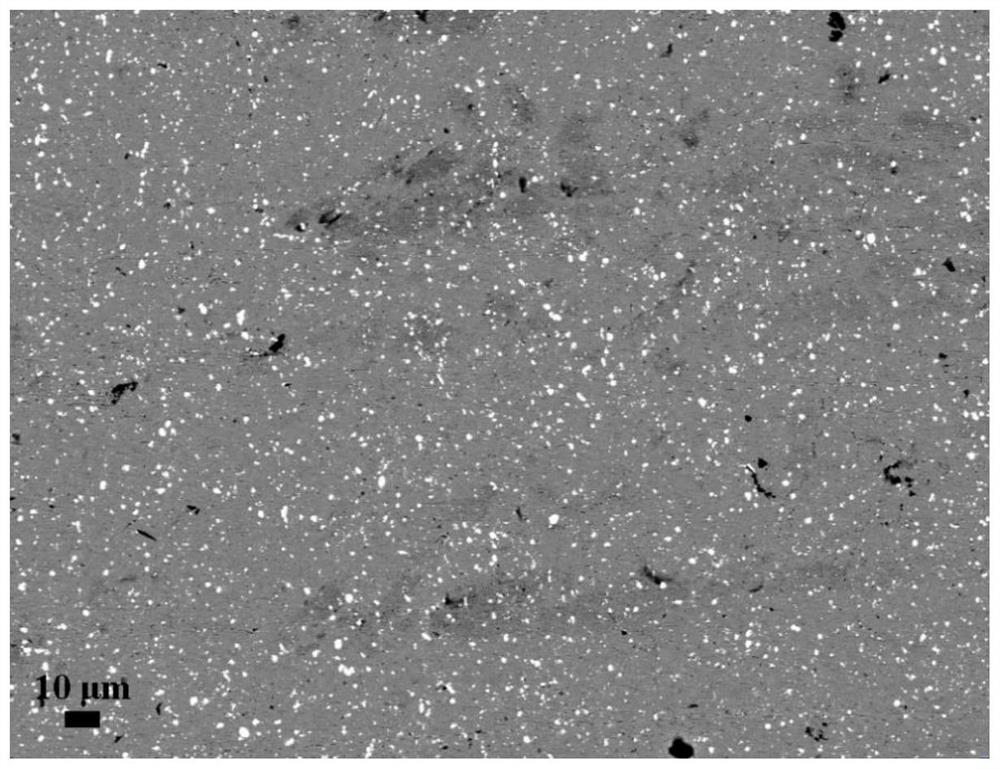 Method for preparing tungsten dispersion strengthened copper composite material through electroforming