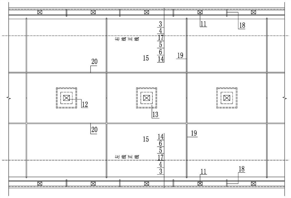 Novel semi-wrapped full-drainage waterproof subway station and construction method