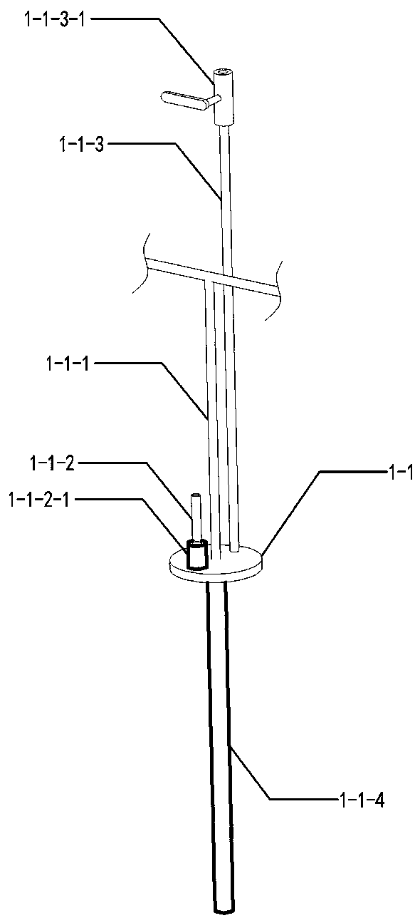 Gas exhaust valve type carbon dioxide cracking tube and parallel cracking device thereof