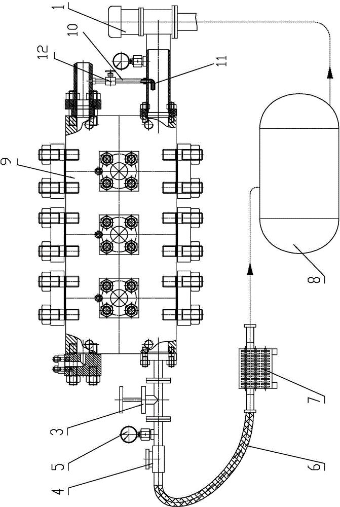 A plunger pump anti-gasification liquid medium gasification device